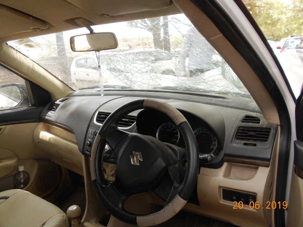 SWIFT-DZIRE-VXI 2016 picture 4