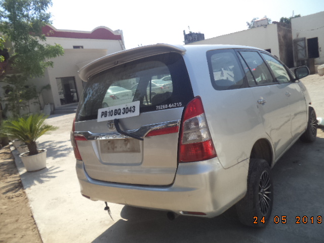 INNOVA 2005 picture 5