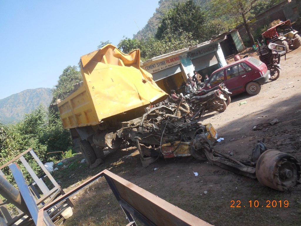 EICHER 2013 picture 3