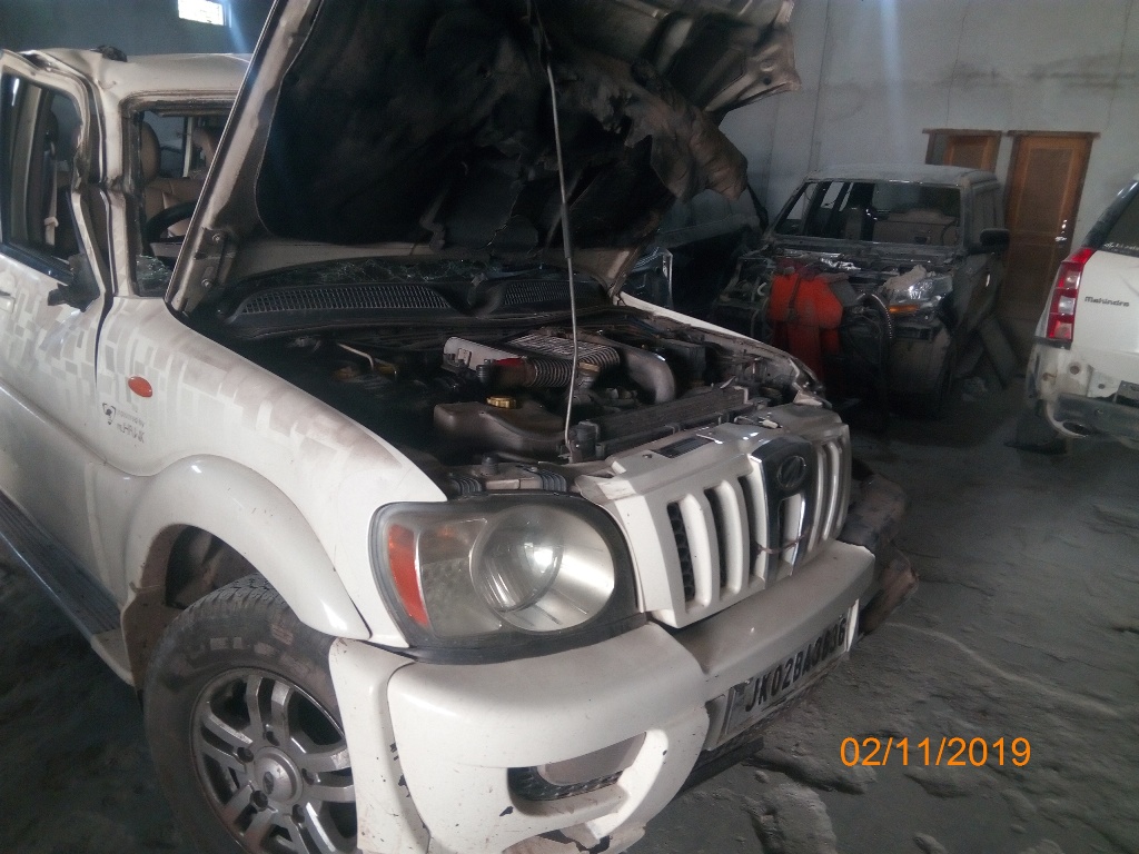 SCORPIO 2012 picture 6