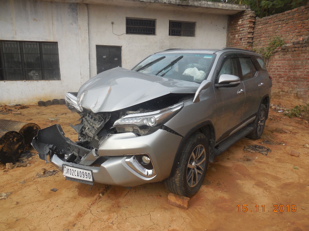 FORTUNER-3.0MT 2017 picture 10