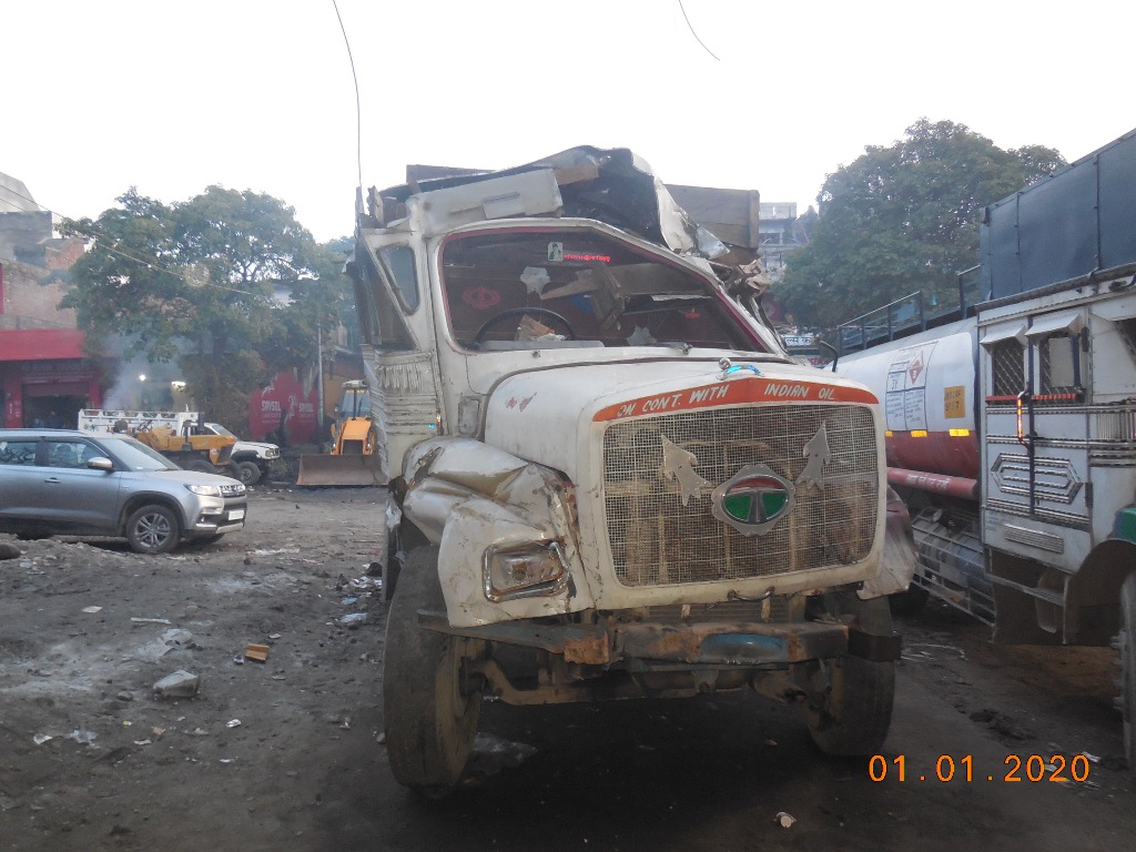 TATA 2008 picture 2