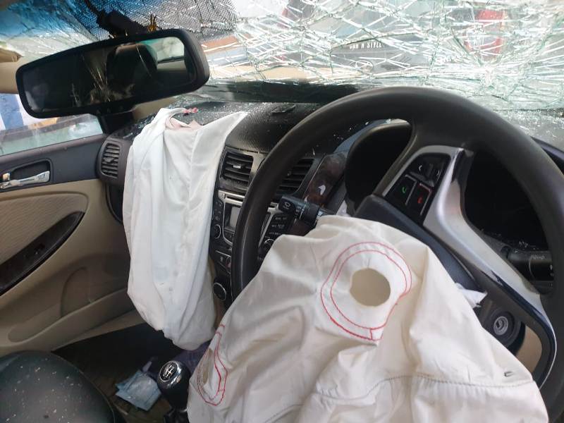 VERNA-1.6I 2012 picture 1