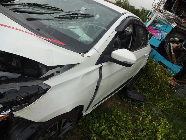 TIGOR 2019 picture 1