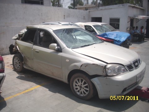 OPTRA 2004 picture 1