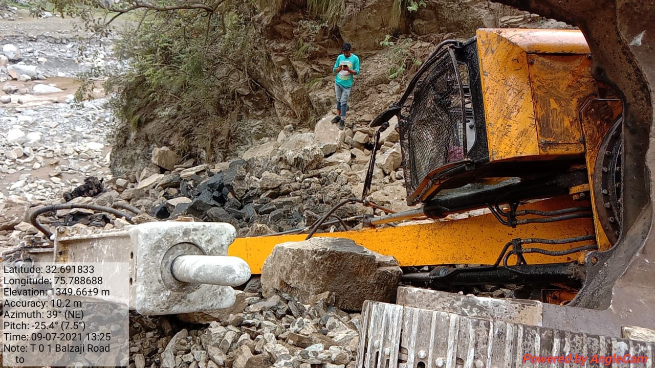 JCB 2018 picture 6