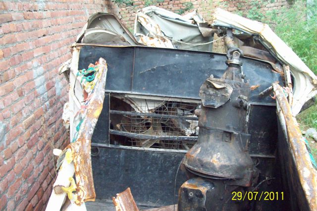OTHERS 2002 picture 5