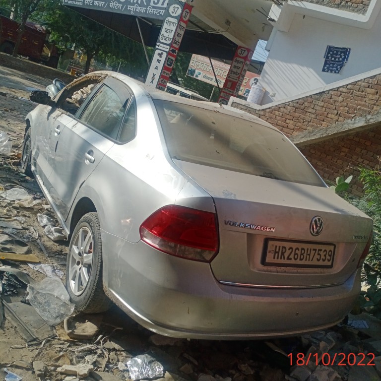 VENTO 2011 picture 3