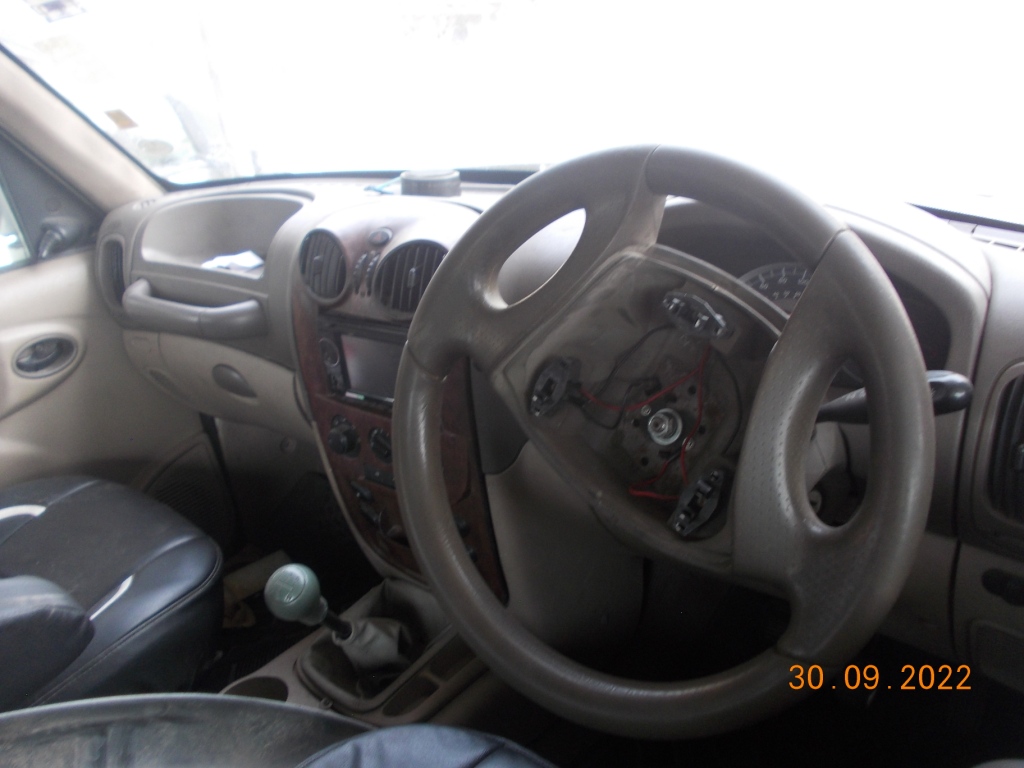 SCORPIO 2008 picture 3