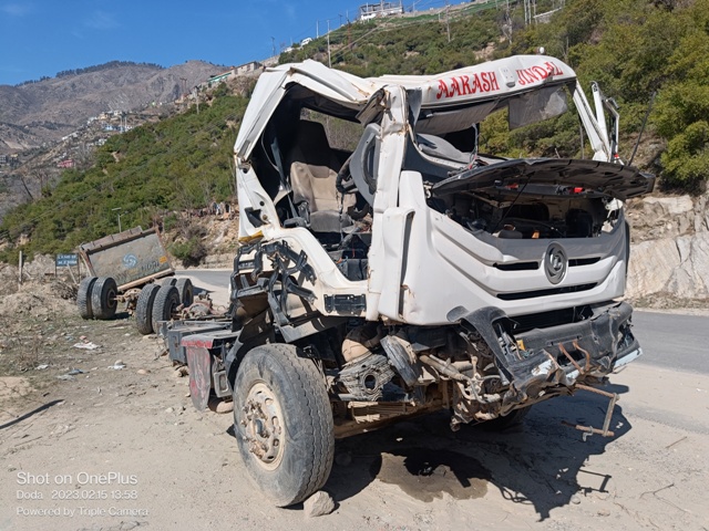 ASHOK-LEYLAND 2021 picture 1
