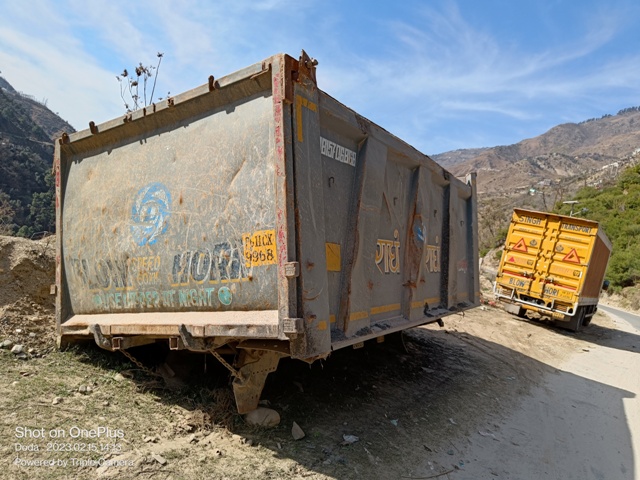 ASHOK-LEYLAND 2021 picture 8