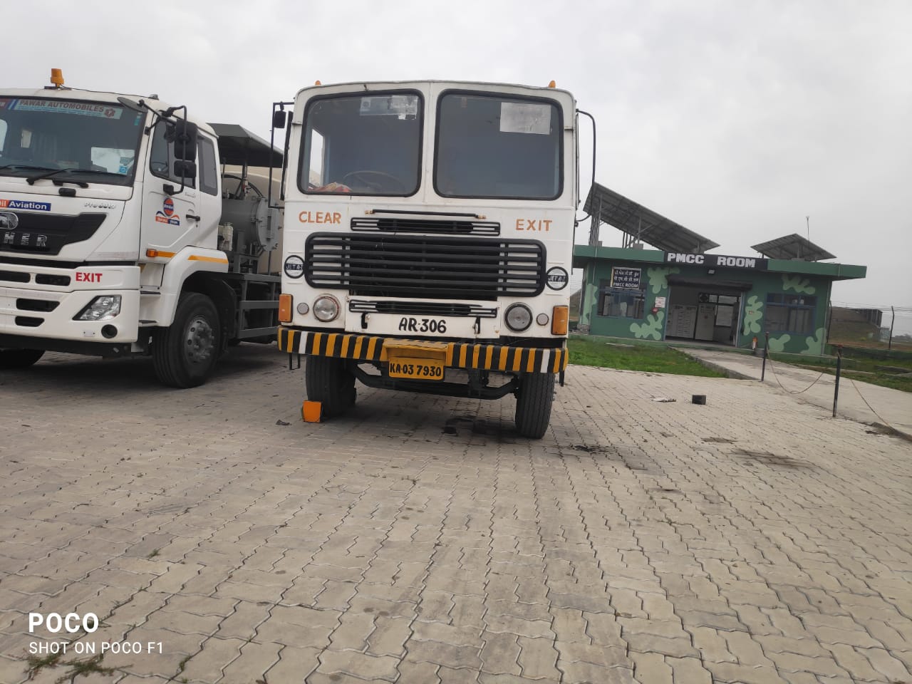 ASHOK-LEYLAND 1995 picture 10