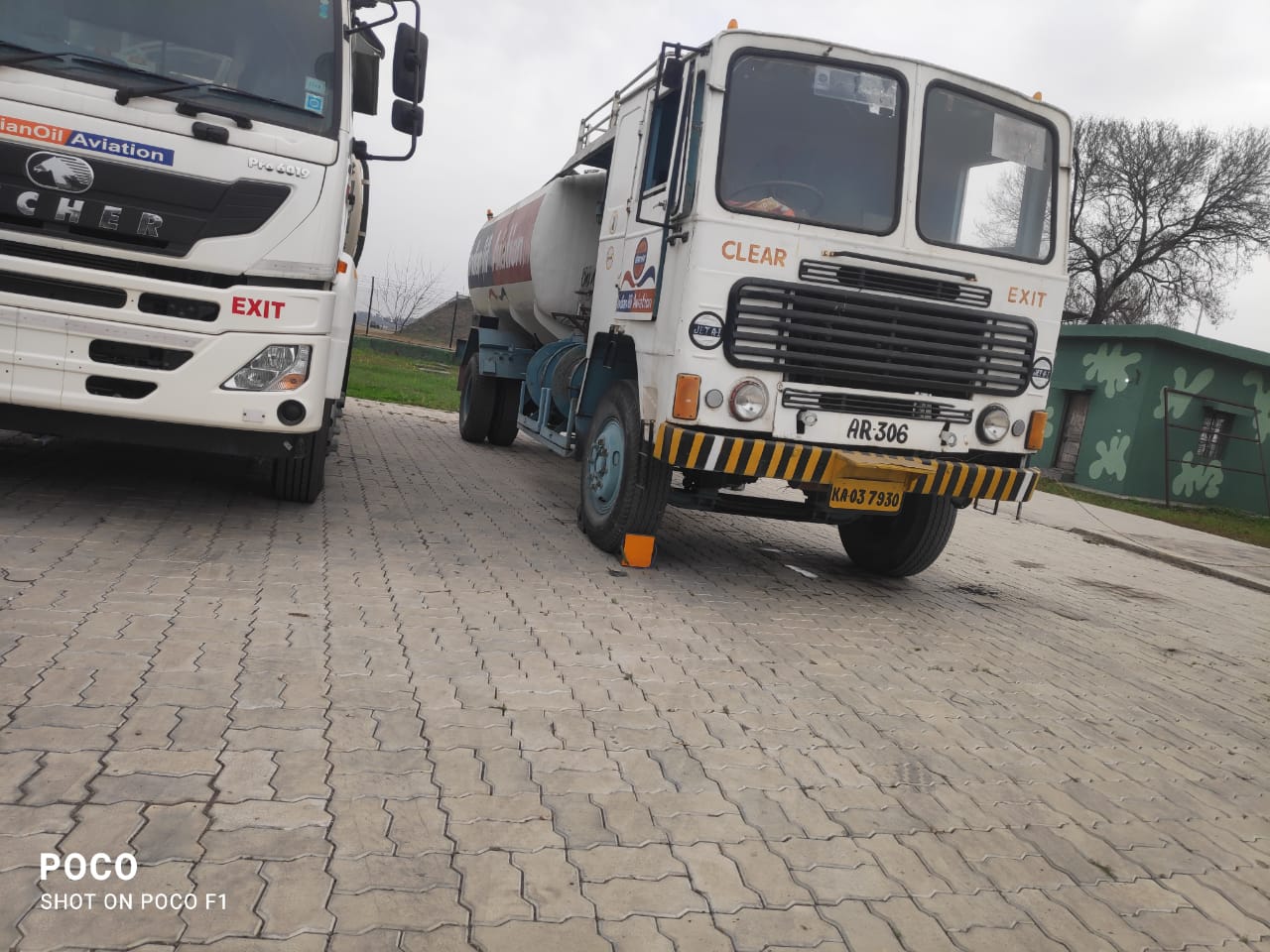 ASHOK-LEYLAND 1995 picture 1