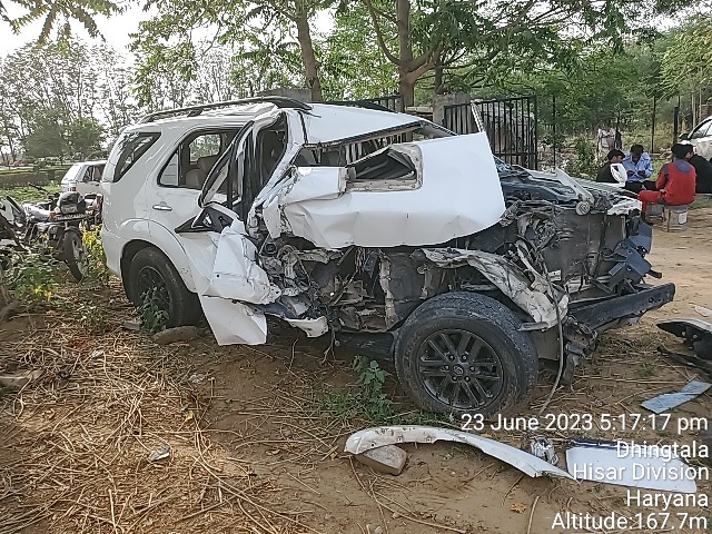 FORTUNER-3.0MT 2013 picture 4