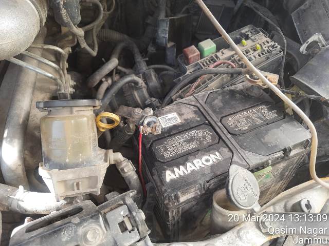 INNOVA-E-DIESEL 2009 picture 4