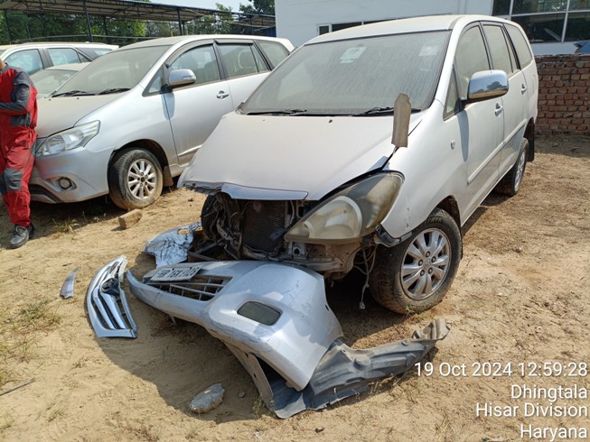 INNOVA-G1-DIESEL 2011 picture 3
