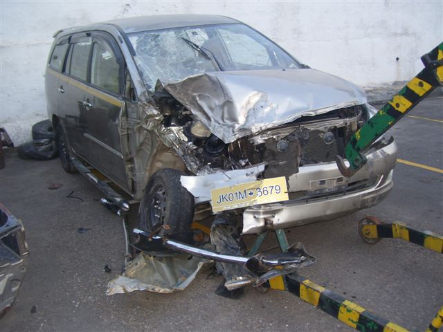 INNOVA 2008 picture 10