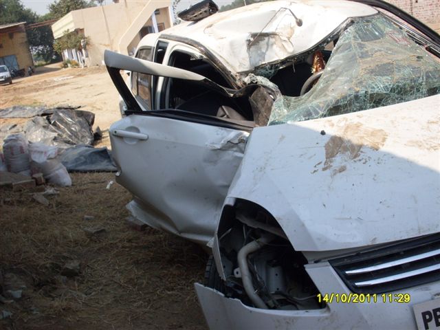 SWIFT-DZIRE-VDI 2010 picture 9
