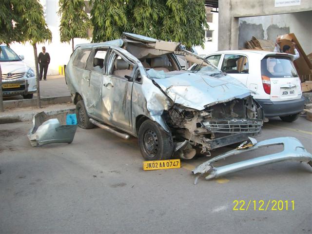 INNOVA 2005 picture 10