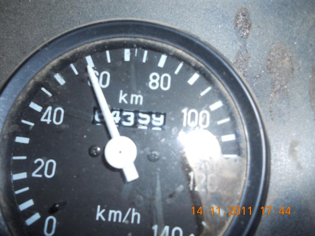 MAHINDRA 2009 picture 4