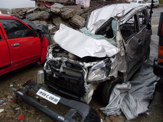 WAGON-RLX 2011 picture 7