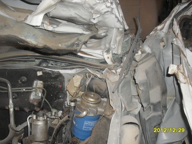 TAVERA-B1 2010 picture 6