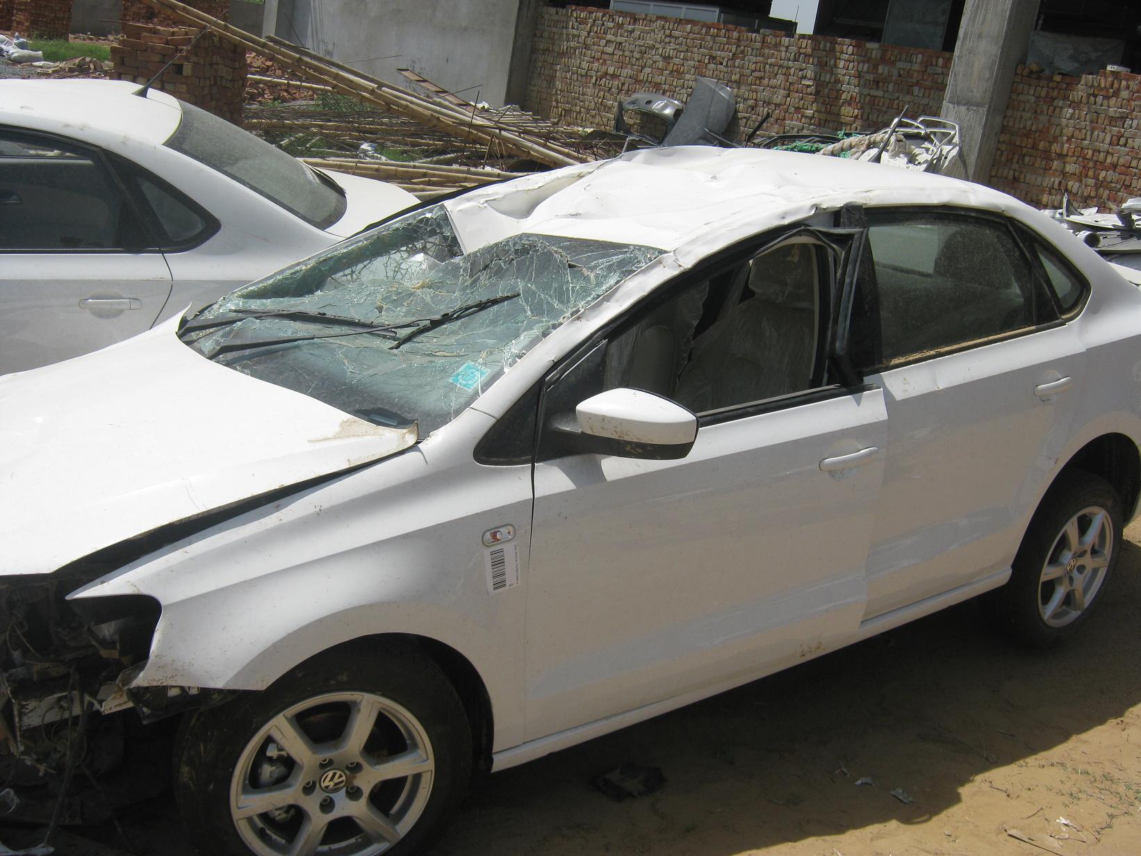 VENTO 2013 picture 6