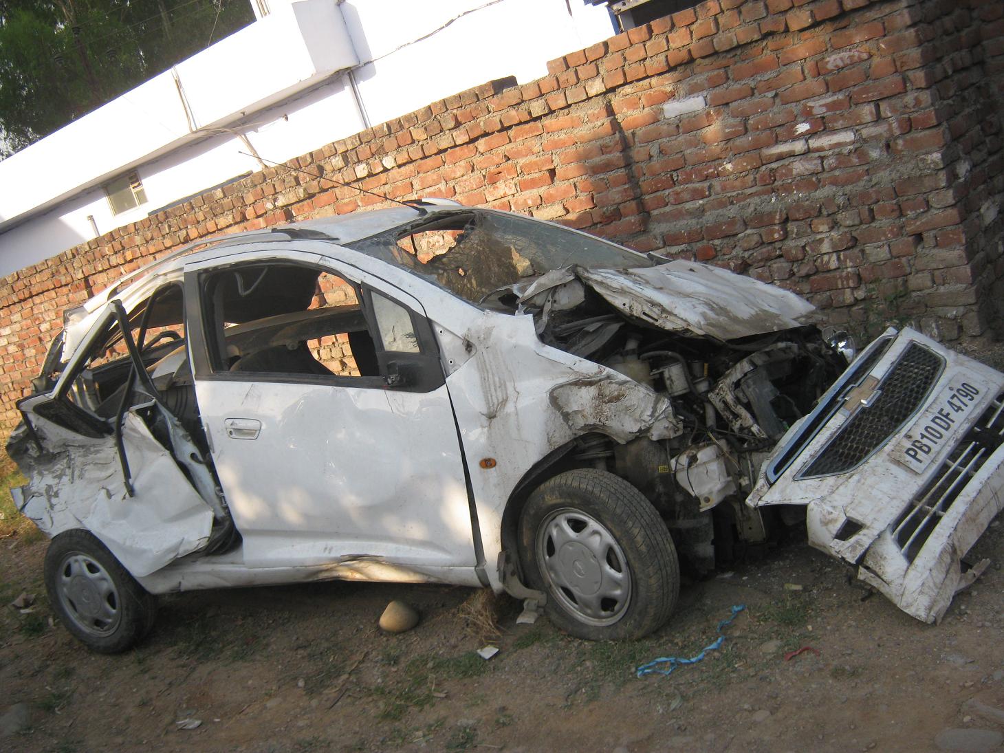 BEAT-1.2LT 2011 picture 1