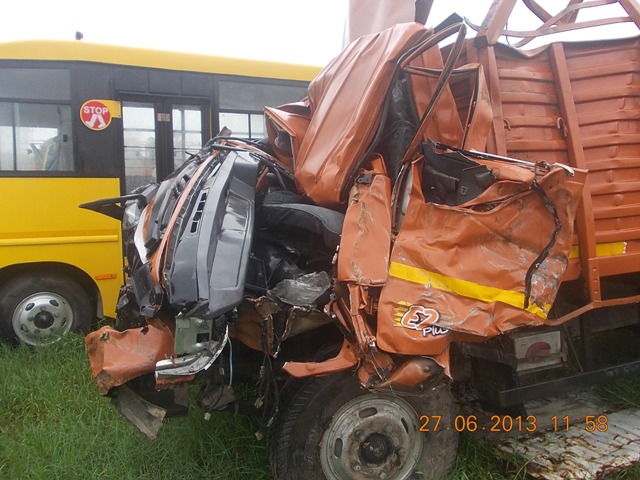 EICHER 2010 picture 2