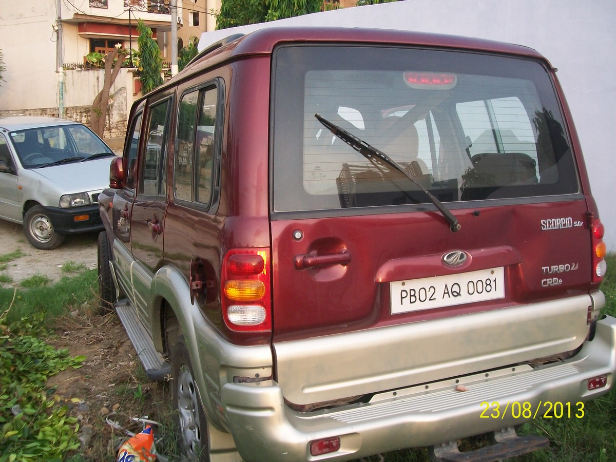 SCORPIO 2005 picture 4