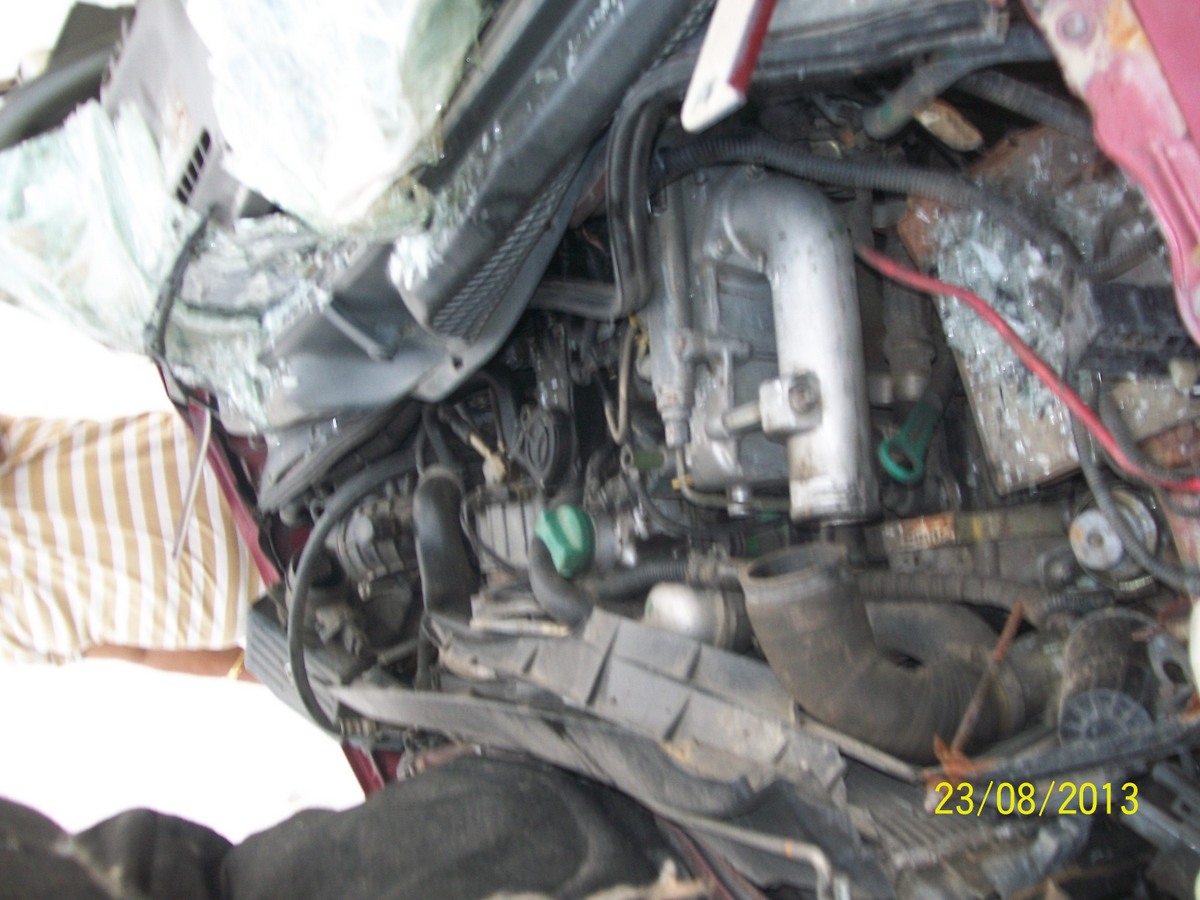 SCORPIO 2005 picture 6