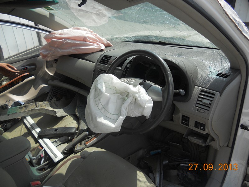 COROLLA-ALTRIS1.8G 2010 picture 4