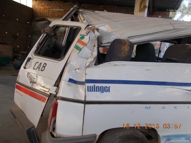 WINGER 2010 picture 7