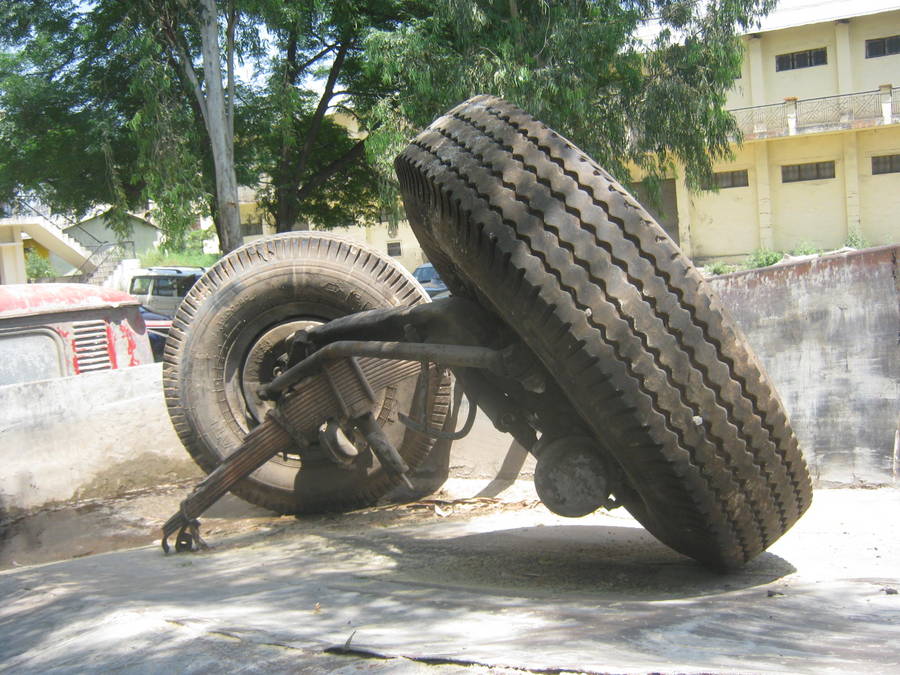 1613TC 2005 picture 5