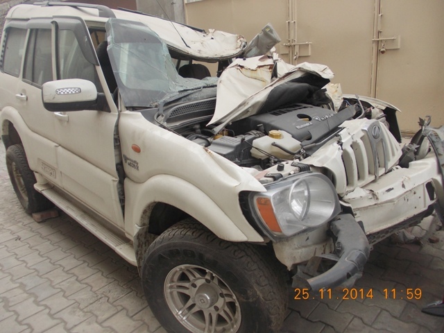 SCORPIO 2011 picture 7