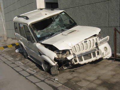 SCORPIO 2007 picture 2