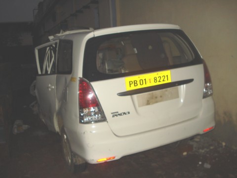 INNOVA 2009 picture 6