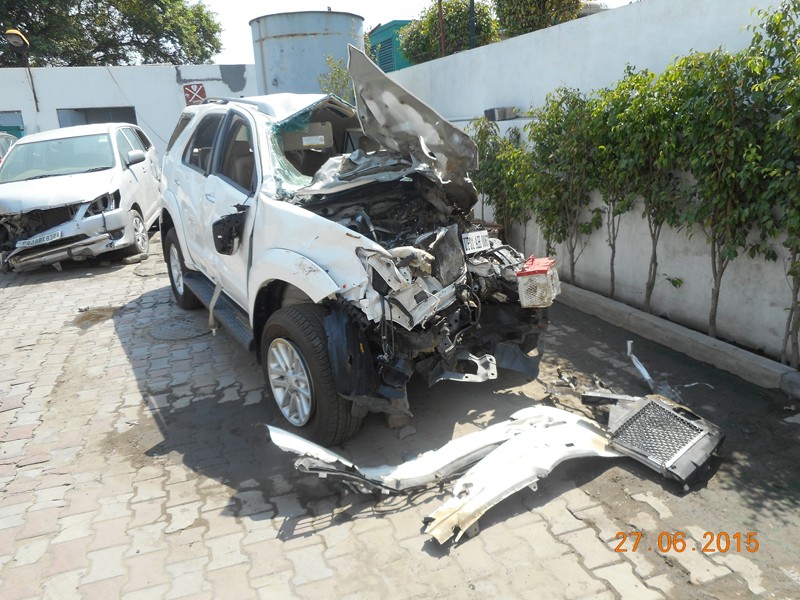 FORTUNER-3.0MT 2014 picture 10