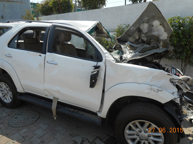 FORTUNER-3.0MT 2014 picture 9