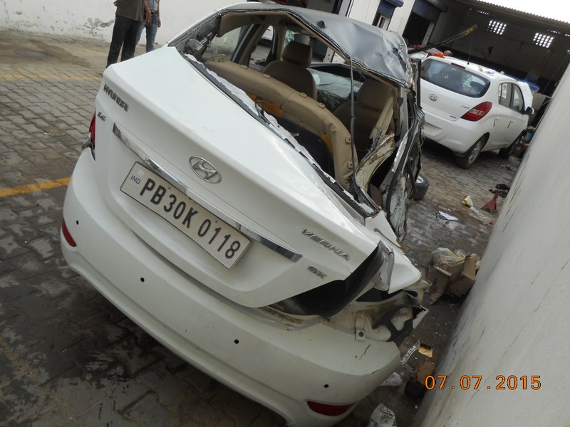 VERNA-1.6XI 2012 picture 4