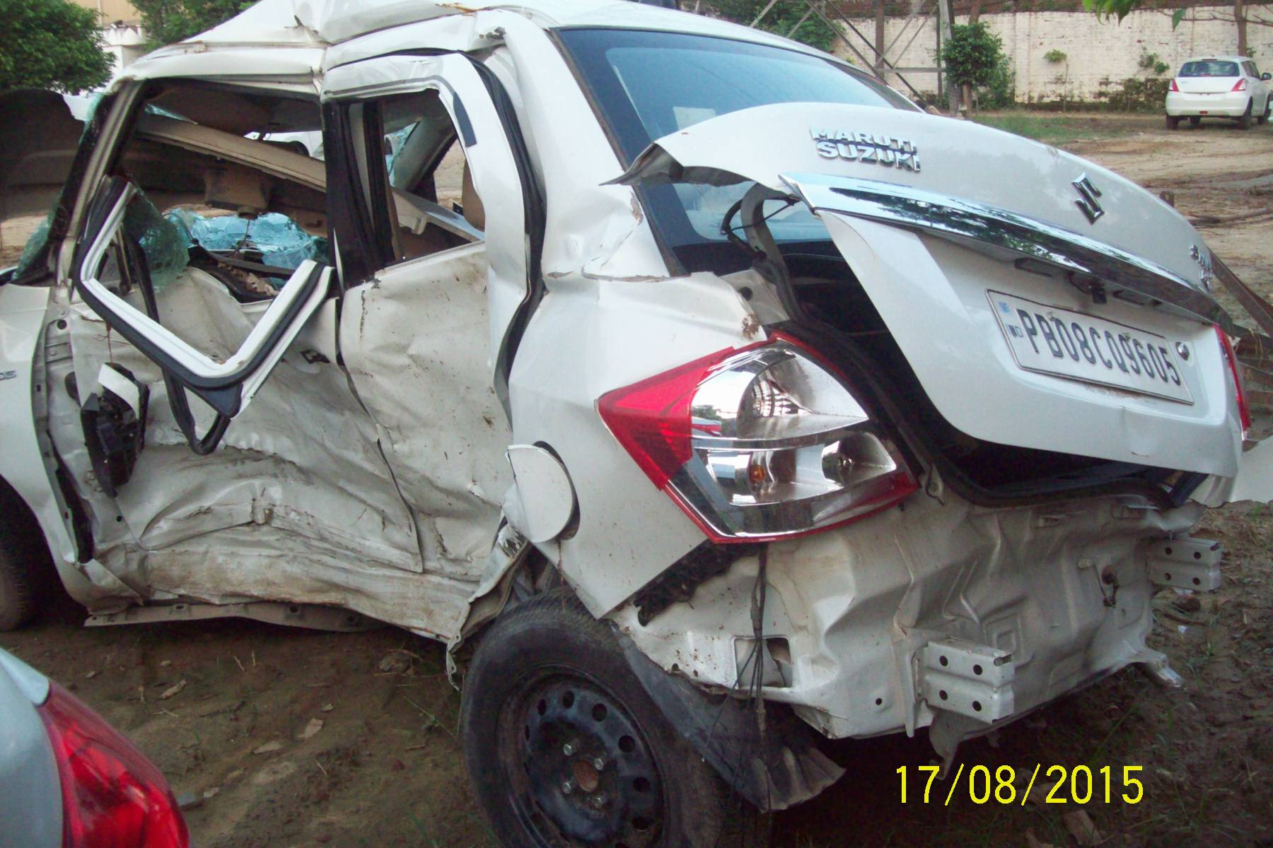 SWIFT-DZIRE-VDI 2015 picture 3