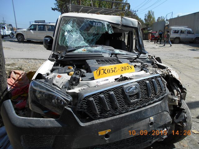 SCORPIO 2015 picture 1