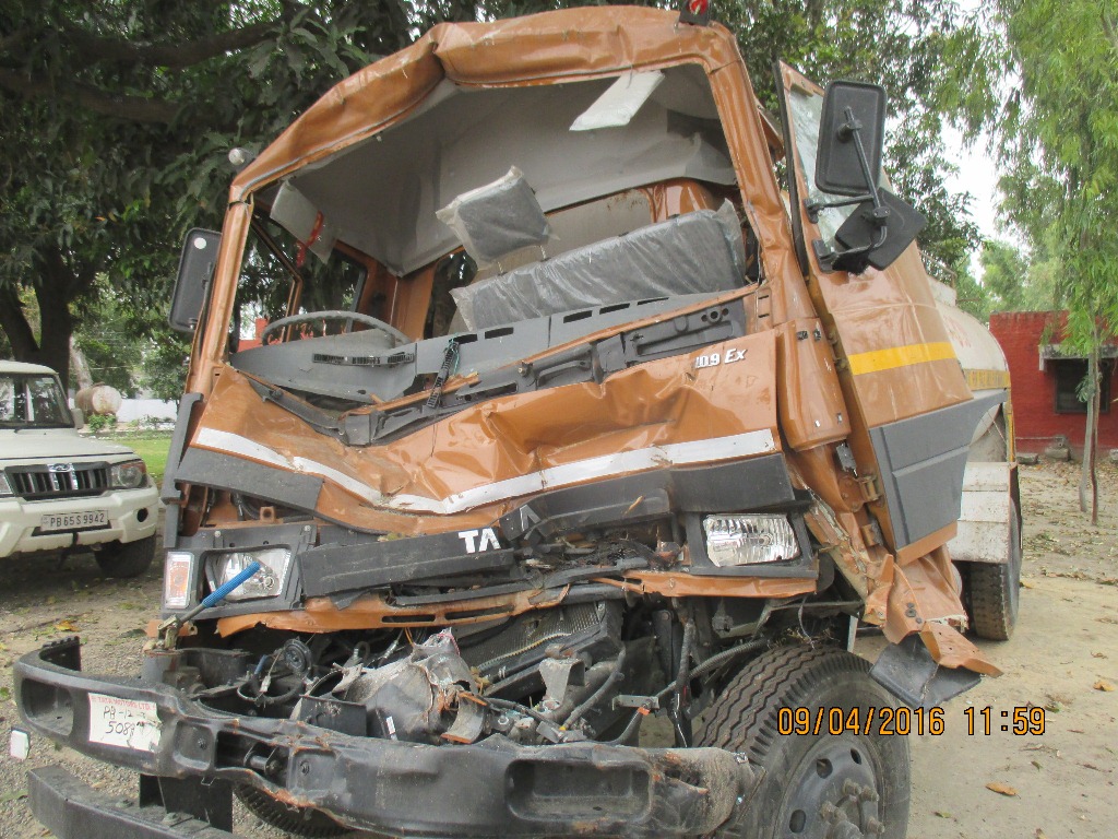TATA 2015 picture 2