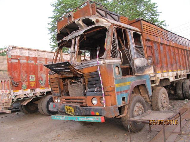 ASHOK-LEYLAND 2010 picture 5