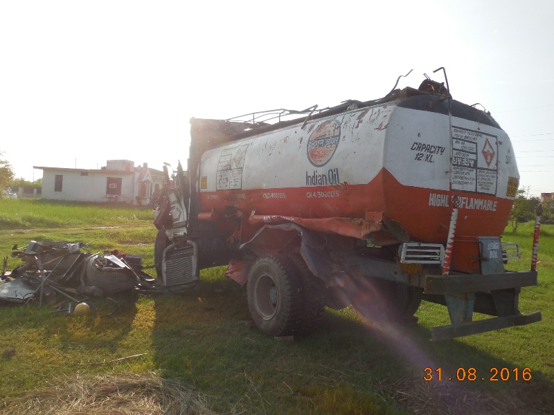 1613TC 2006 picture 2