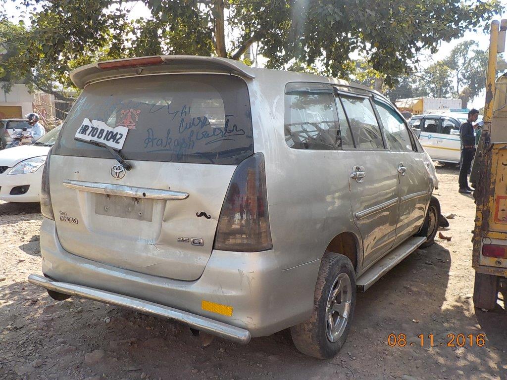 INNOVA-G4-DIESEL 2005 picture 3