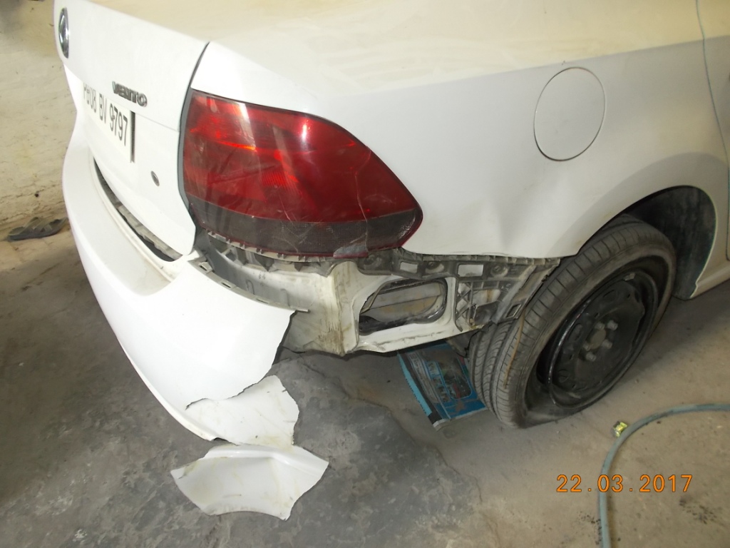 VENTO 2011 picture 6