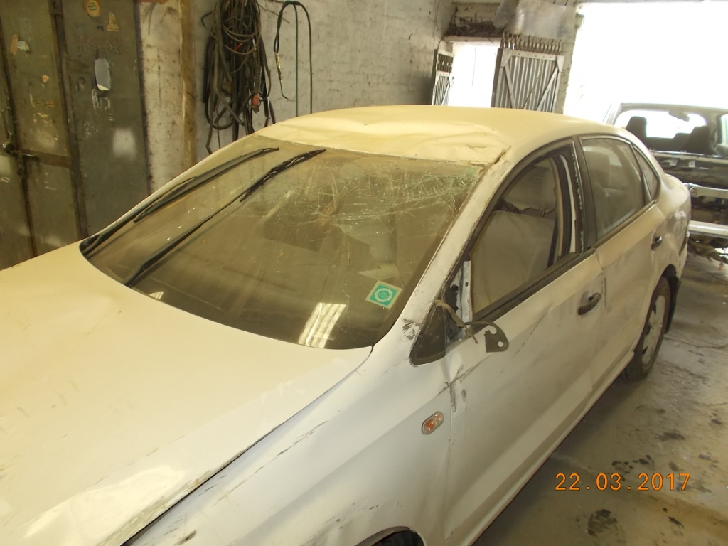 VENTO 2011 picture 8