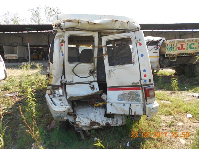 LCV-TRUCK-10.59 2011 picture 4