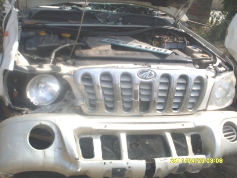 SCORPIO 2005 picture 9